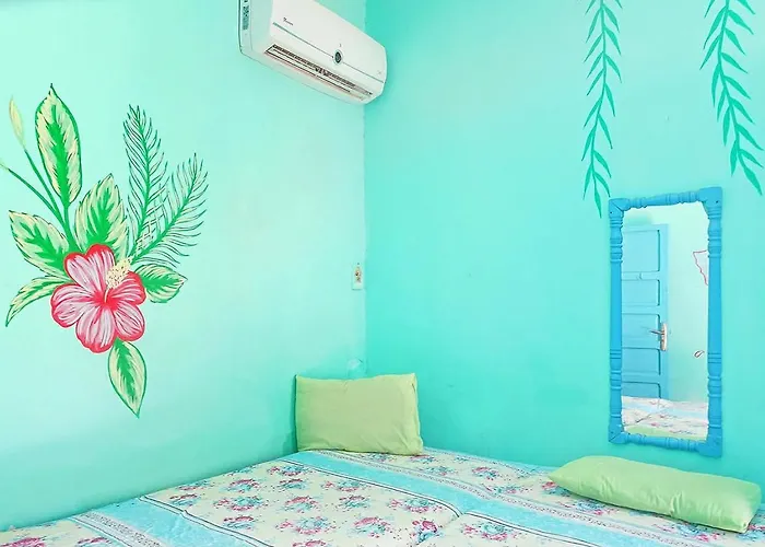 فندق Blue Bird نويبع